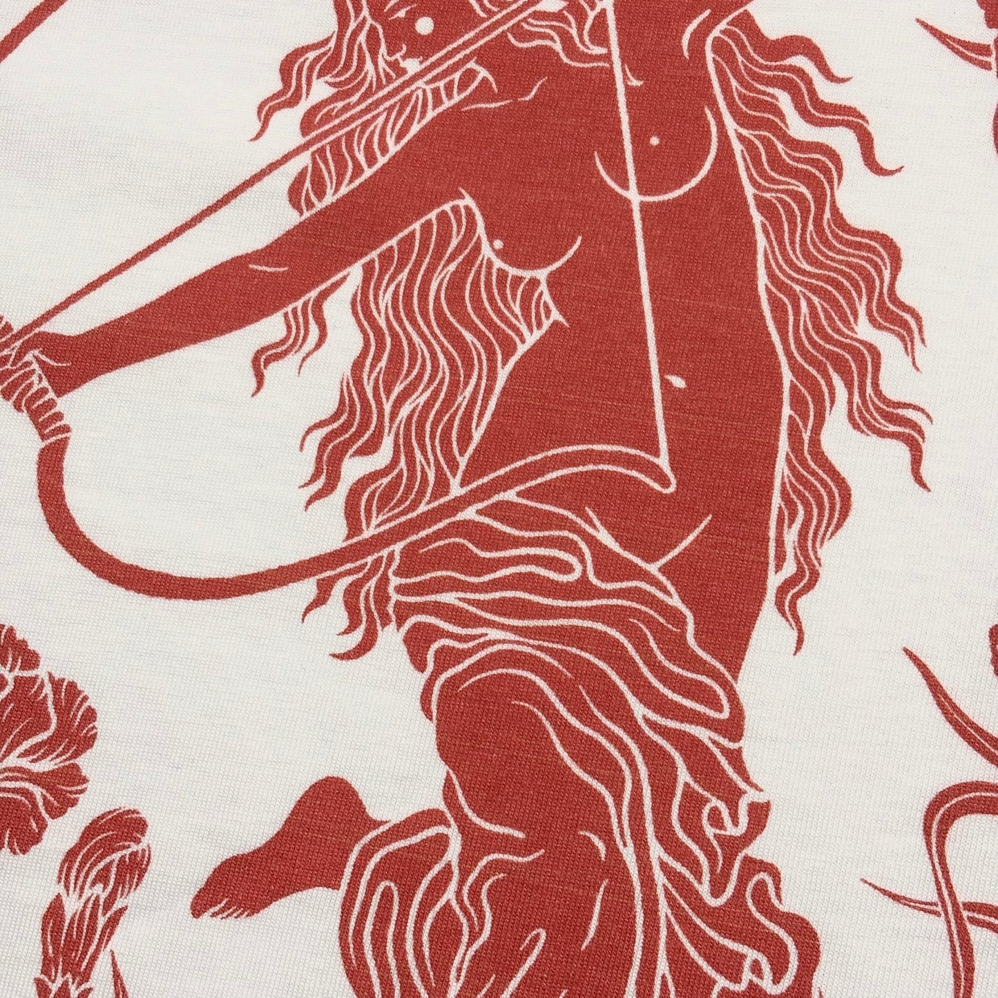 L - FLAWED Sagittarius Crop
