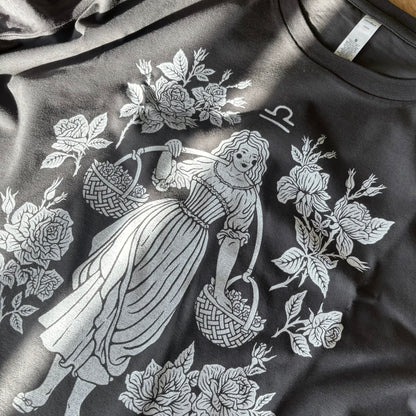 Libra Crop & Tee