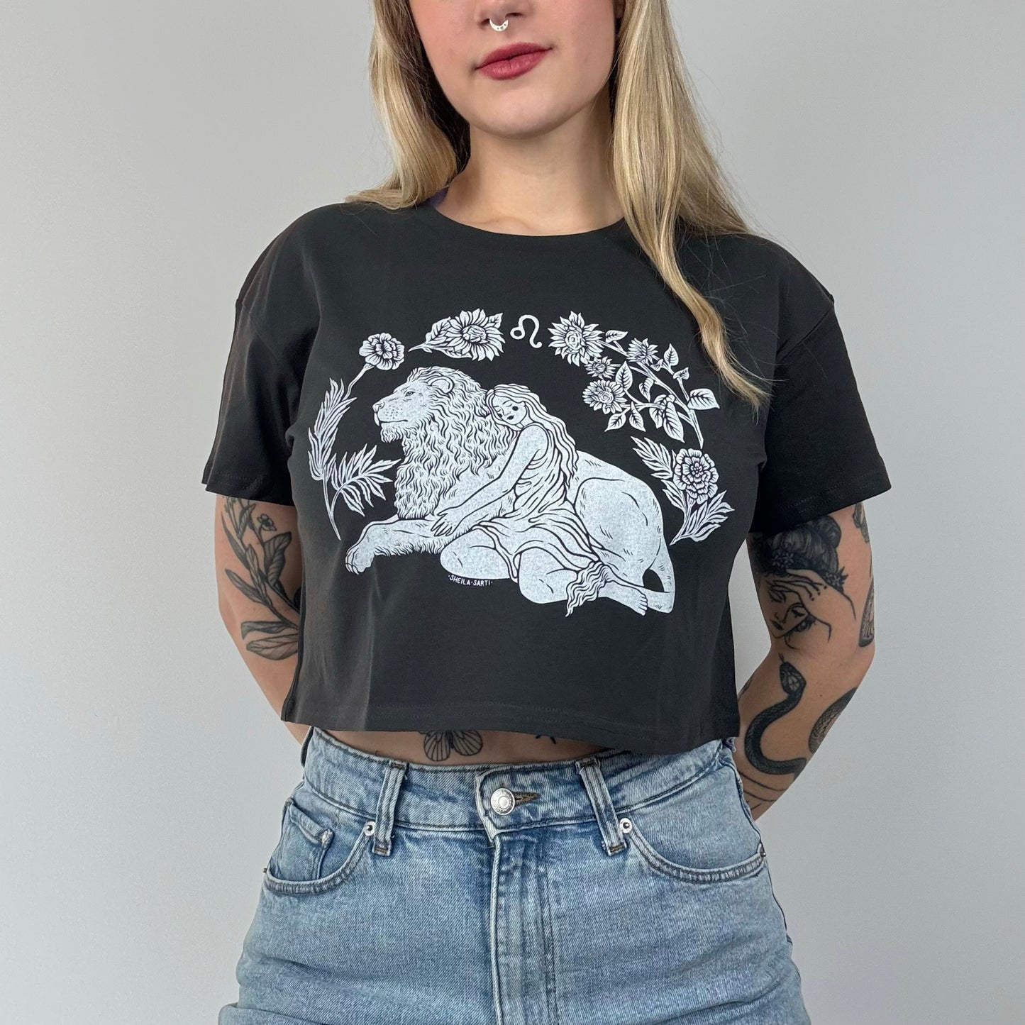 Leo Crop & Tee